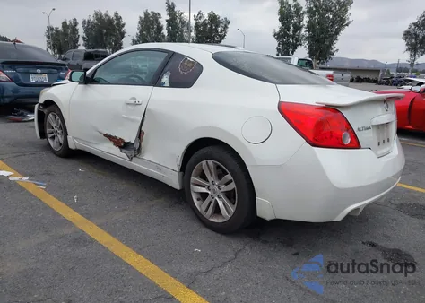 2013 Nissan Altima 2.5 S z USA, uszkodzony, nr VIN 1N4AL2EP5DC195861
